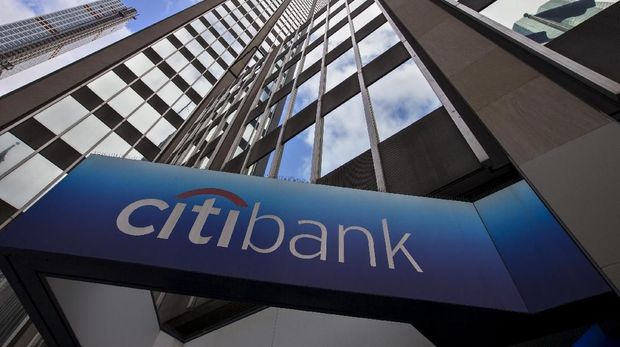FILE PHOTO: A view of the exterior of the Citibank corporate headquarters in New York, New York, U.S. May 20, 2015.   REUTERS/Mike Segar/File Photo